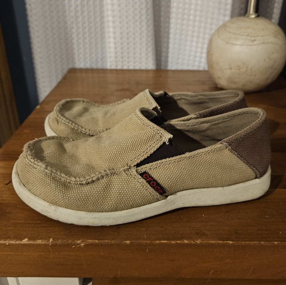 Crocs Neutral Slip On